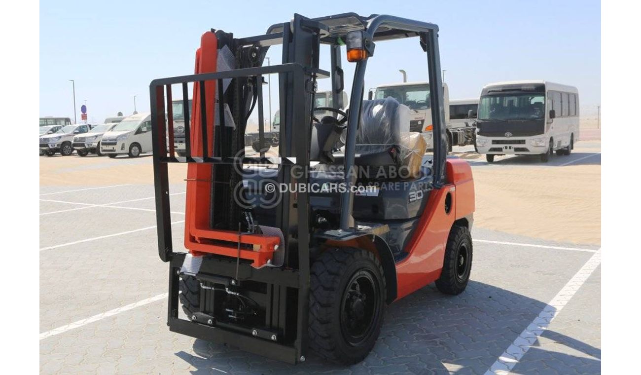 Toyota Fork lift 3 TON, 2 STAGE DIESEL, 4 WHEEL, MY21 Forklift Diesel (Code : FS3D21)