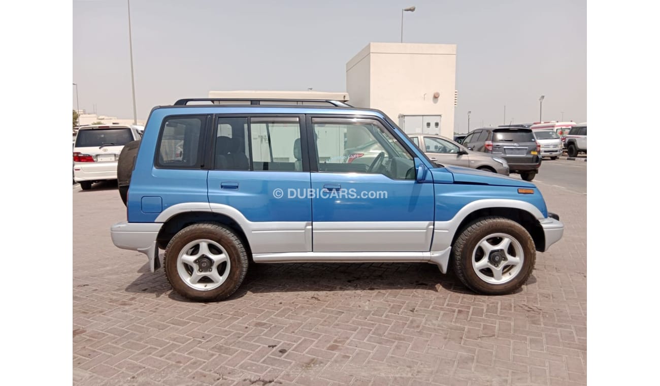 سوزوكي إيسكودو SUZUKI ESCUDO RIGHT HAND DRIVE    (PM1520)