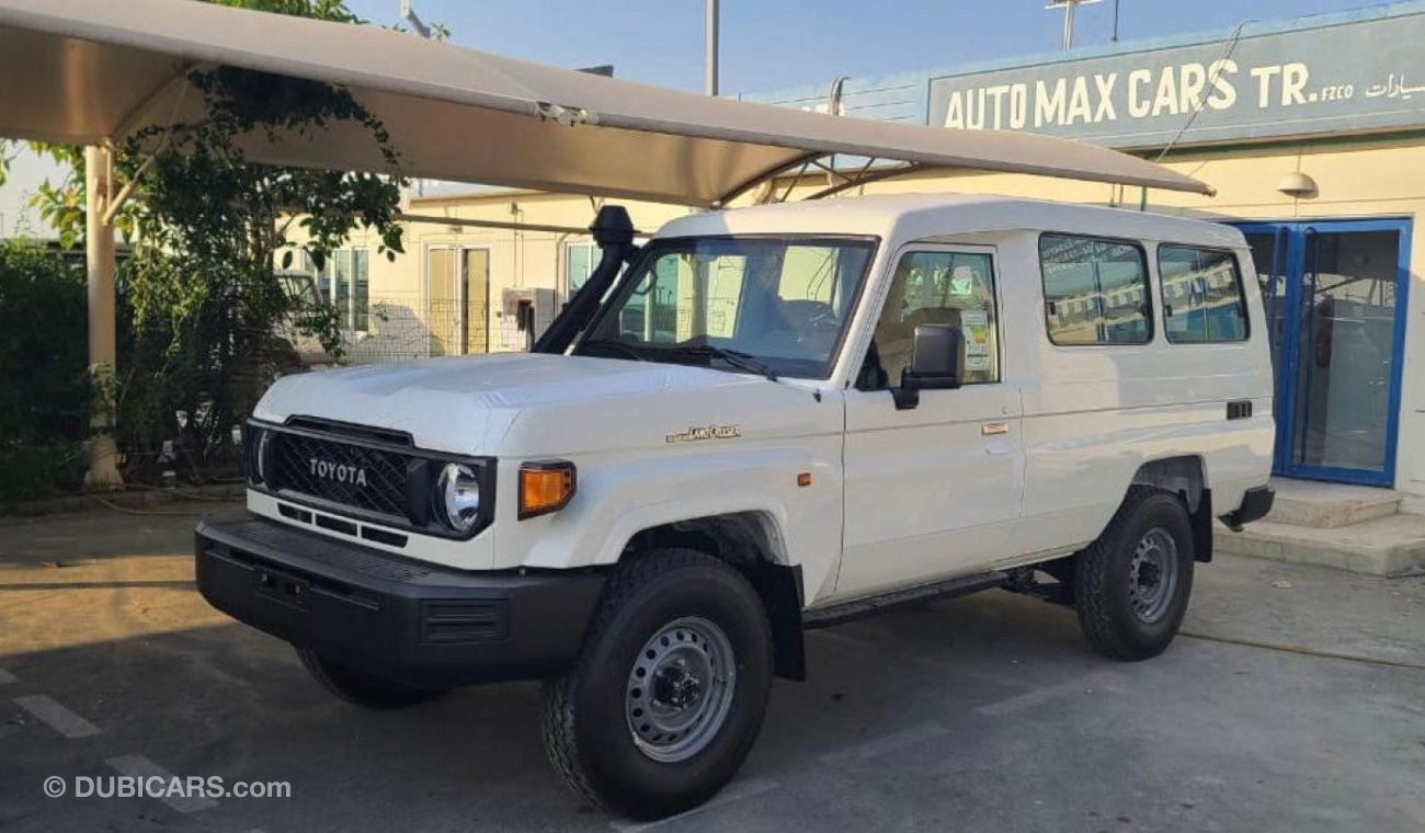 Toyota Land Cruiser Hard Top TOYOTA LC 78 HARDTOP 4.0 PETROL MY 2024 COLOR WHITE MANUAL