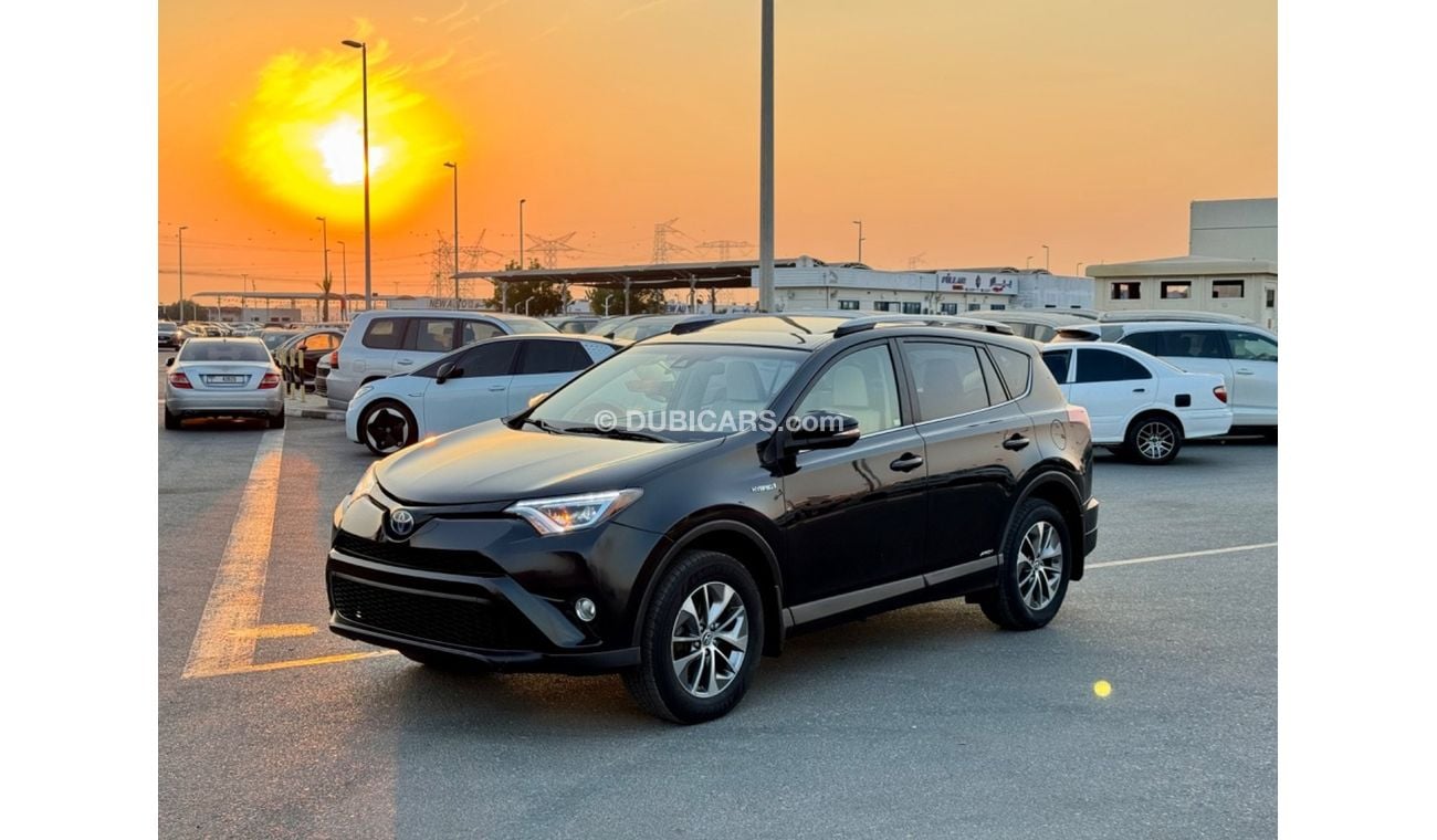 Toyota RAV4 2017 HYBRID LIMITED SUNROOF FULL OPTION UAE PASS