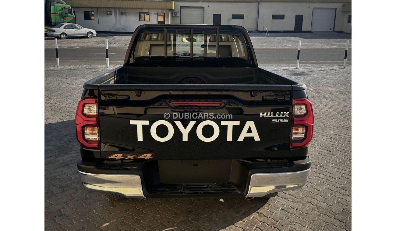 Toyota Hilux 2024 Toyota Hilux 2.7L, SR5, automatic, 4WD, push start