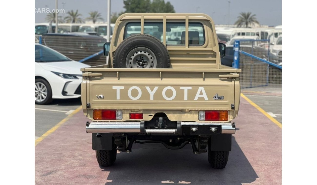 تويوتا لاند كروزر بيك آب TOYOTA LAND CRUISER (70 SERIES) (GRJ79) 4.0L Pick-up 4WD 2024