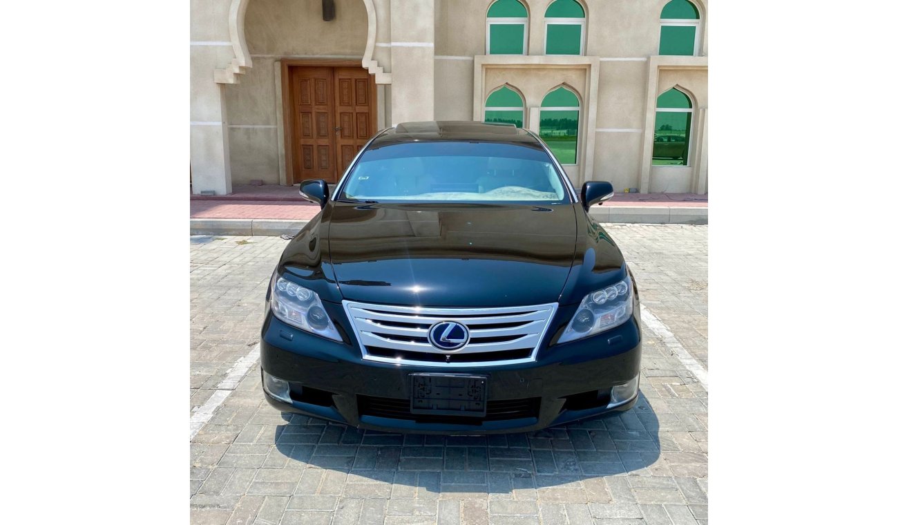 Lexus LS 600 Good condition car