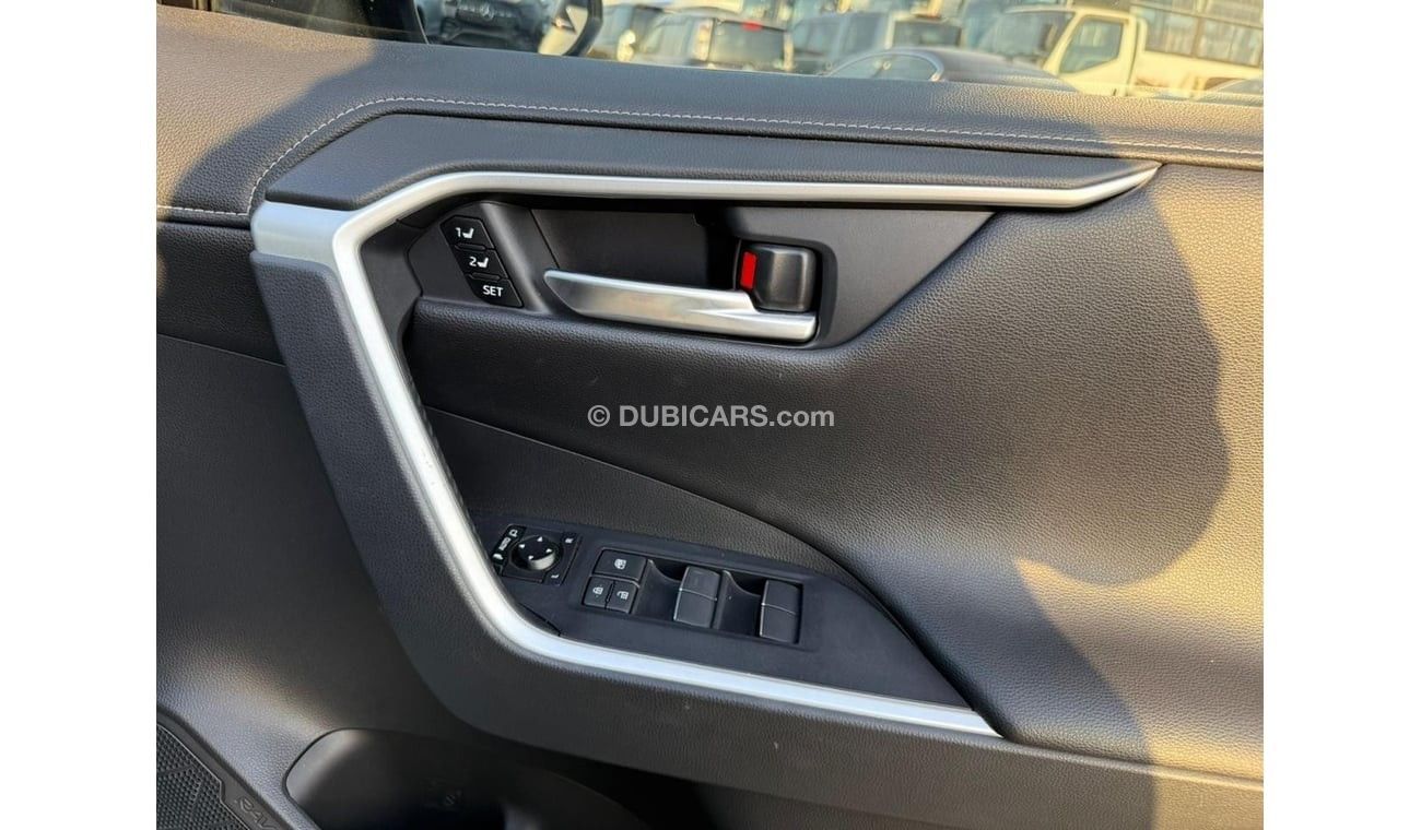 تويوتا راف ٤ SUNROOF | REAR VIEW CAMERA | 2.5L PETROL | HYBRID | AWD | RHD | 2021 | MEMORY SEAT