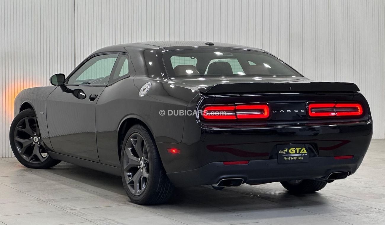 Dodge Challenger R/T 5.7L (375 HP) 2017 Dodge Challenger RT Hemi, Warranty, Service History, Excellent Condition, GCC