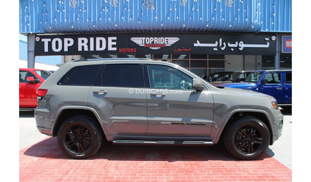 Jeep Grand Cherokee LAREDO