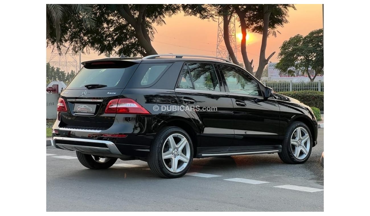 مرسيدس بنز ML 400 MERCEDES BENZ ML400 2015 AMG GCC FULL OPTIONS IN PERFECT CONDITION