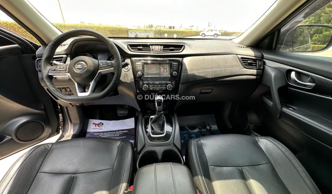 Nissan Rogue Full Option, 2.5L, V4