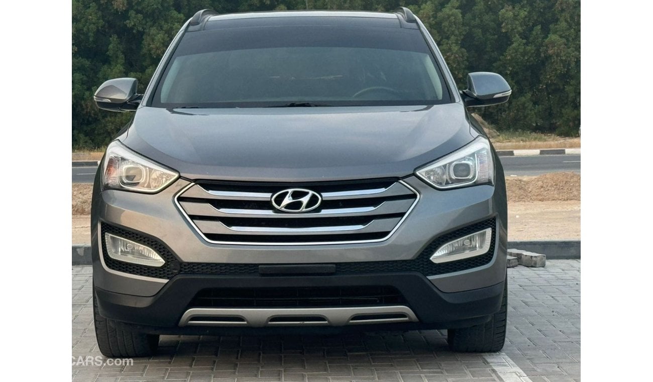 Hyundai Santa Fe GLS Top In excellent condition and requires no expenses