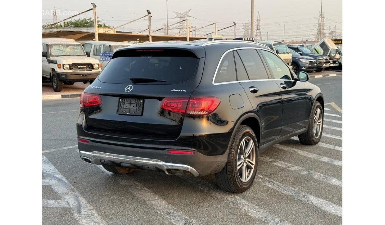 مرسيدس بنز GLC 300 4MATIC