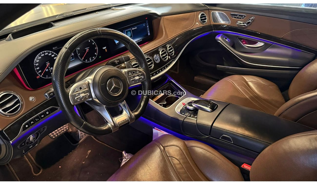 مرسيدس بنز S 560 Std 4.0L (463 HP) Mercedes-Benz S-Class 2018 S 560 4MATIC / Good Condition