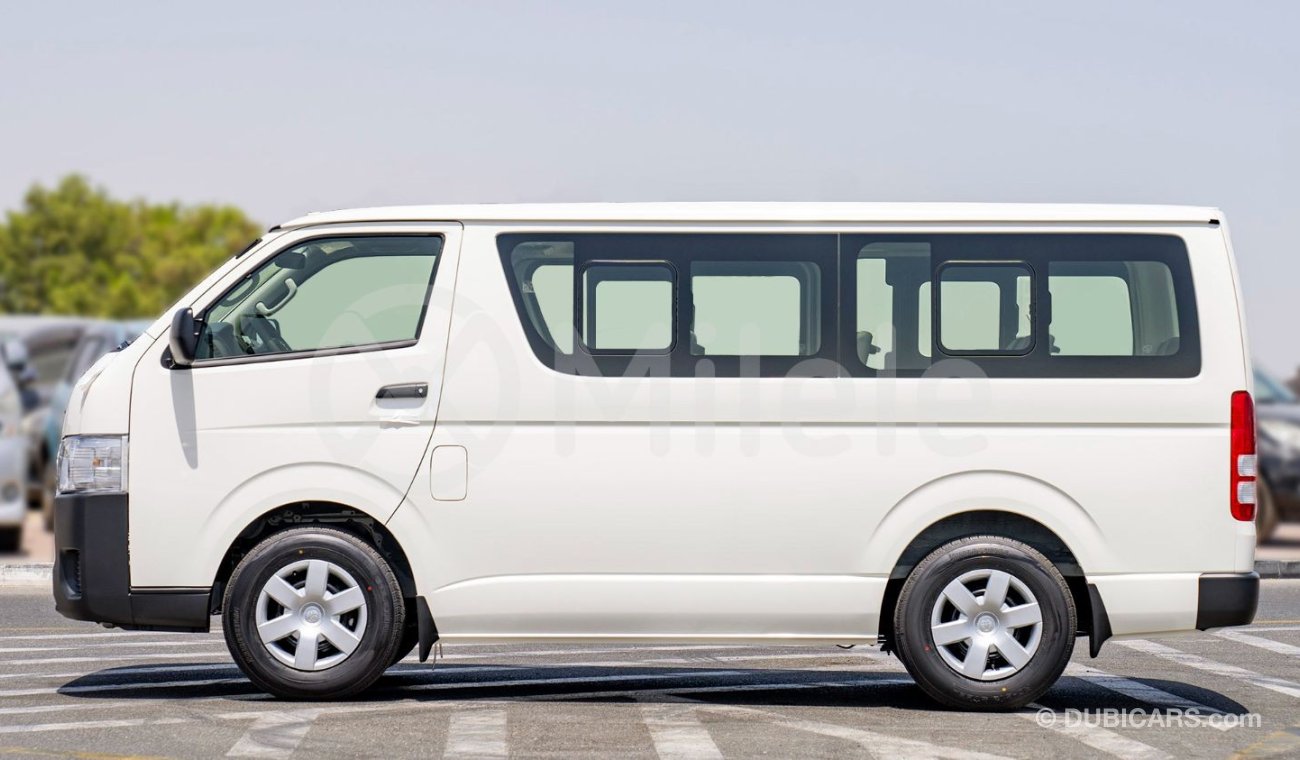 Toyota Hiace STD 2.5L DIESEL 15-SEATER: 15" STEEL RIMS, FABRIC SEATS, A/C, DUAL AIRBAGS