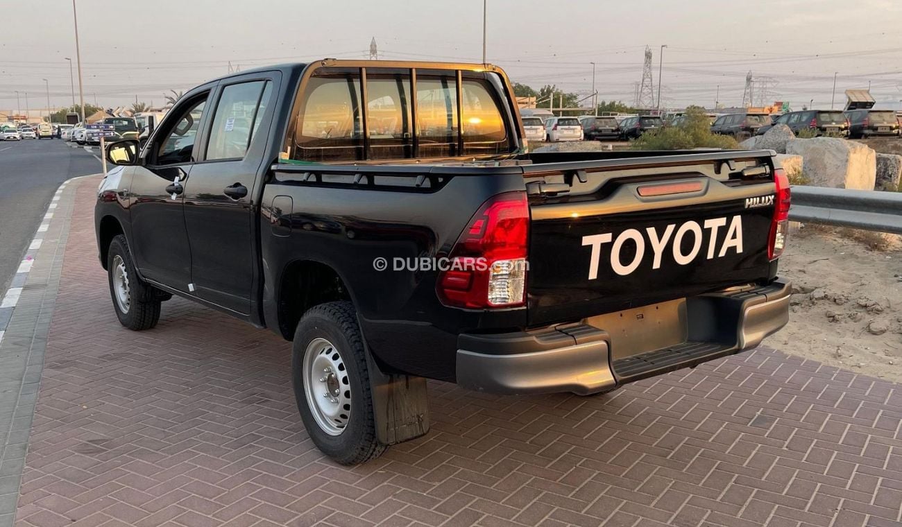 Toyota Hilux TOYOTA HILUX 2.4 DC DSL 4x4 MT POWER WINDOWS