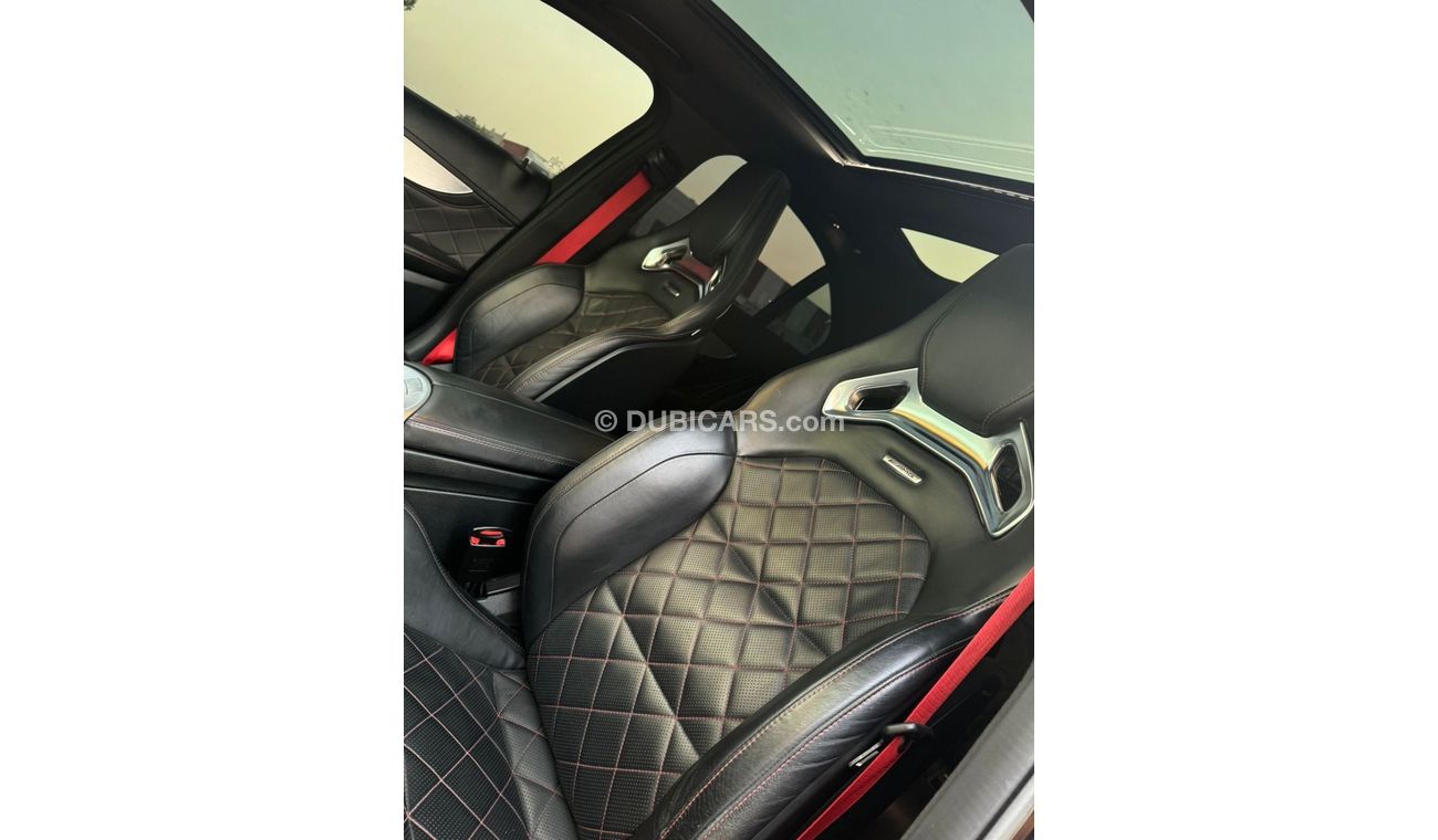 مرسيدس بنز C 63 AMG Std