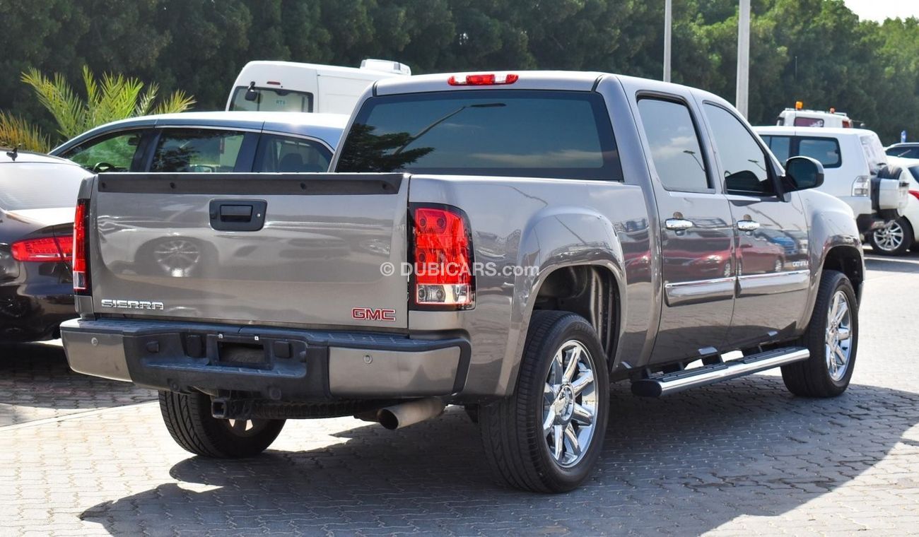 GMC Sierra Denali