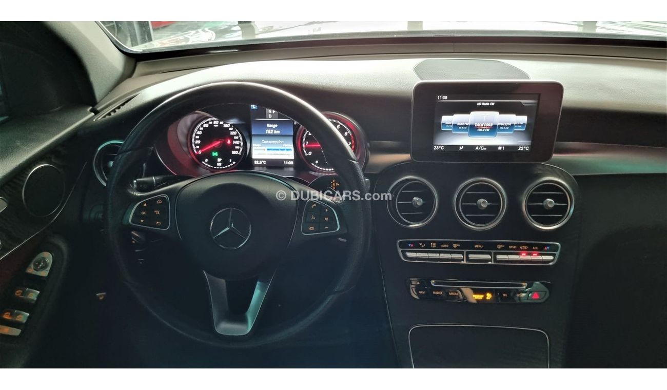 Mercedes-Benz GLC 300 Std MERCEDES GLC 300 2018 ORIGINAL PAINT IN BEAUTIFUL SHAPE FOR 99K AED