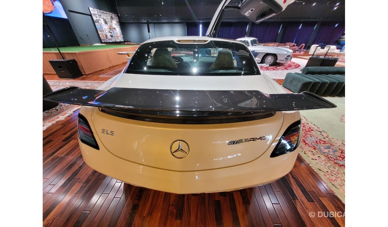 Mercedes-Benz SLS AMG Final Edition 2014 GCC - Brand New - Hard to Find