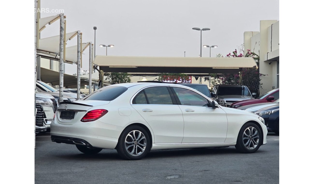 Mercedes-Benz C200 Std