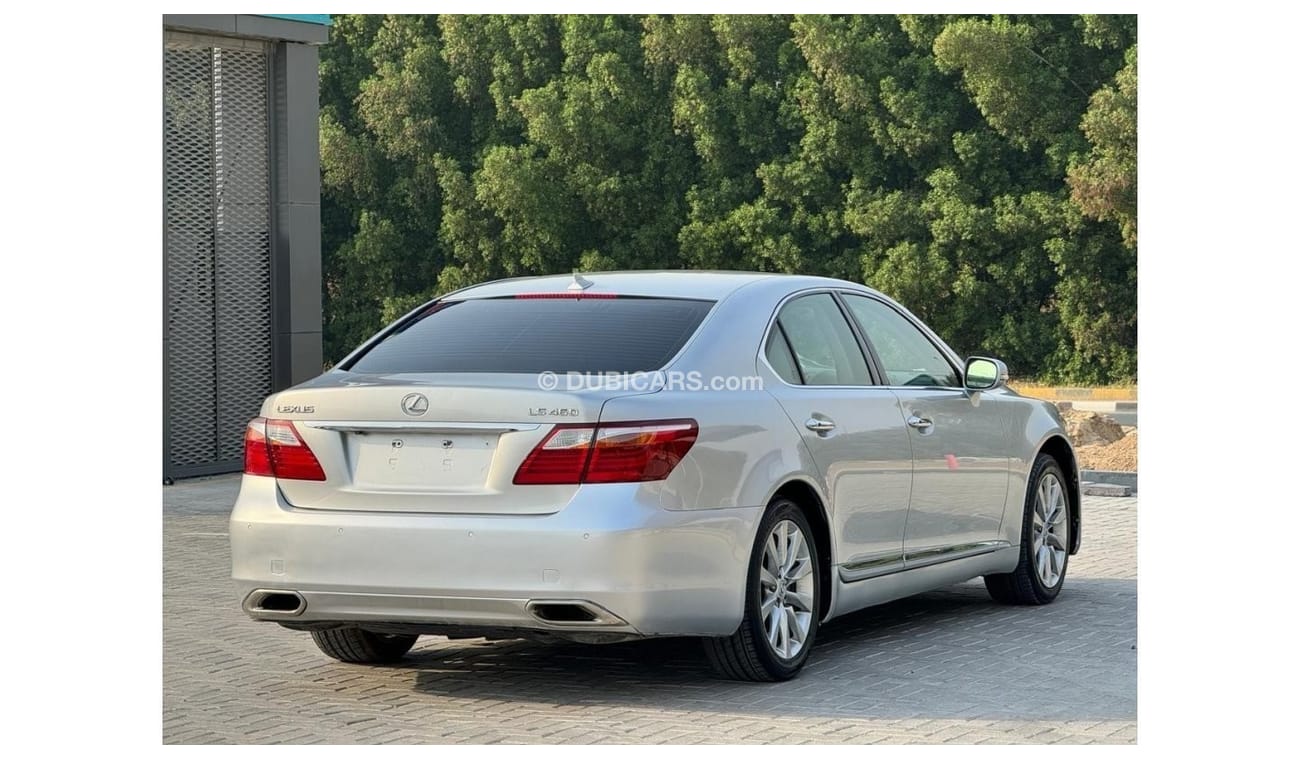 لكزس LS 460 LEXUS LS 460 MODEL 2010 AMERICAN