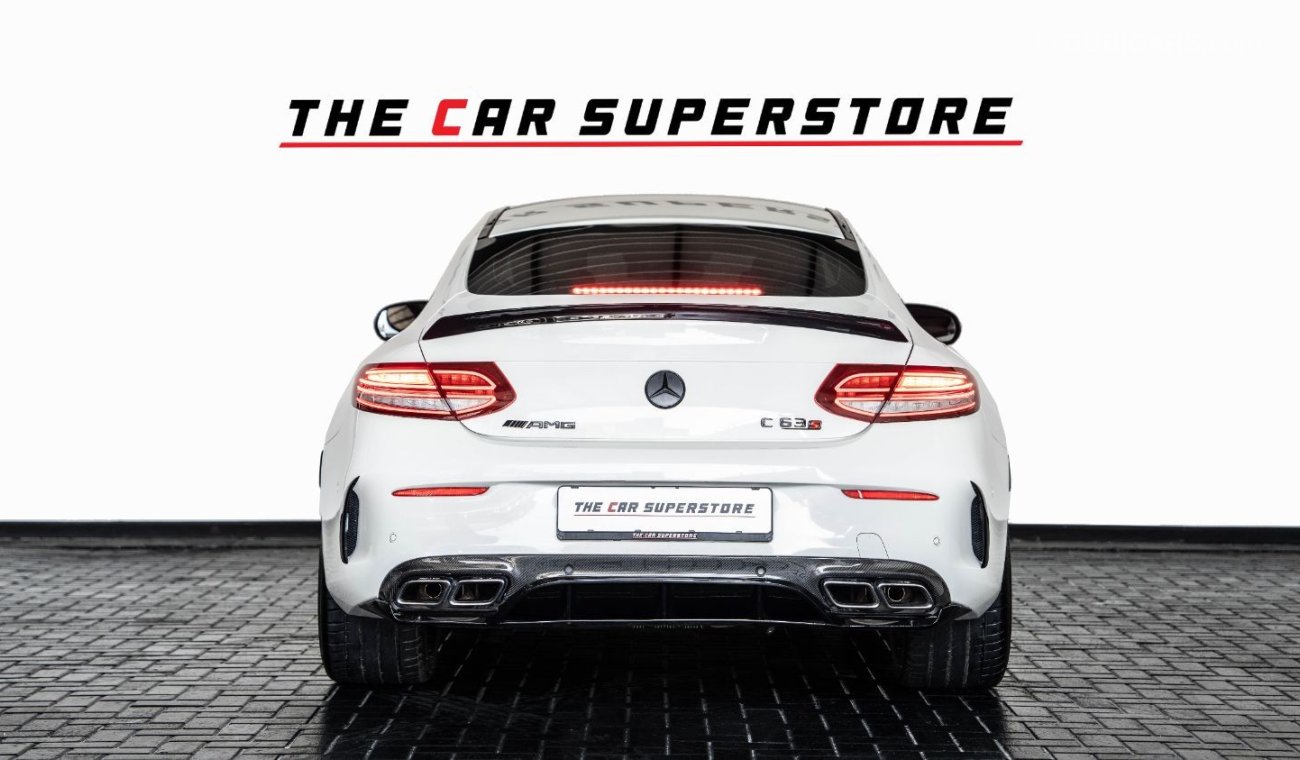 مرسيدس بنز C 63 كوبيه 2018 - MERCEDES BENZ C63 AMG - GCC - FULL SERVICE HISTORY - 1 YEAR WARRANTY