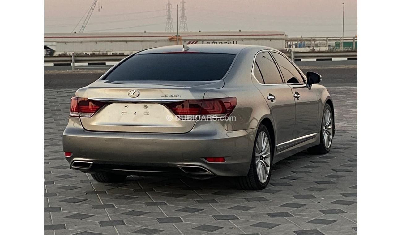 Lexus LS460 Premier LWB 4.6L (382 HP)