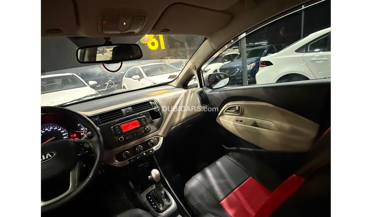 كيا ريو EX 1.4L Hatchback