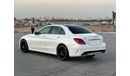 مرسيدس بنز C200 MODEL 2016 GCC CAR PERFECT CONDITION FULL OPTION PANORAMIC ROOF AMG