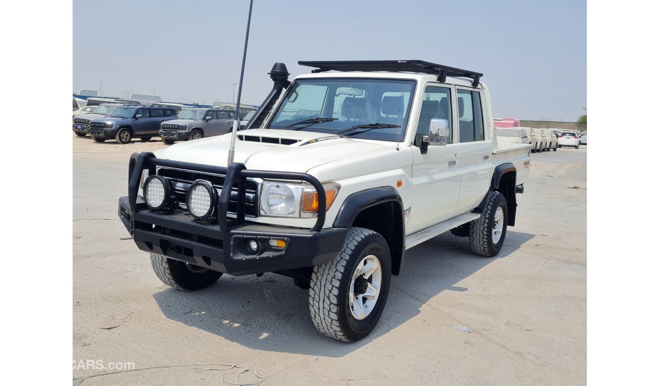 Toyota Land Cruiser Pick Up Double Cab Std 4x4