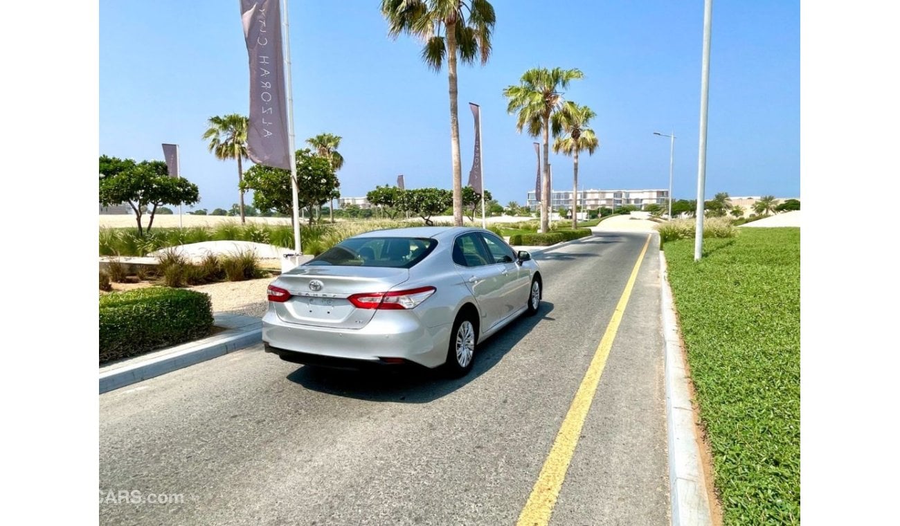 Toyota Camry LE Banking facilities without the need for a first payment