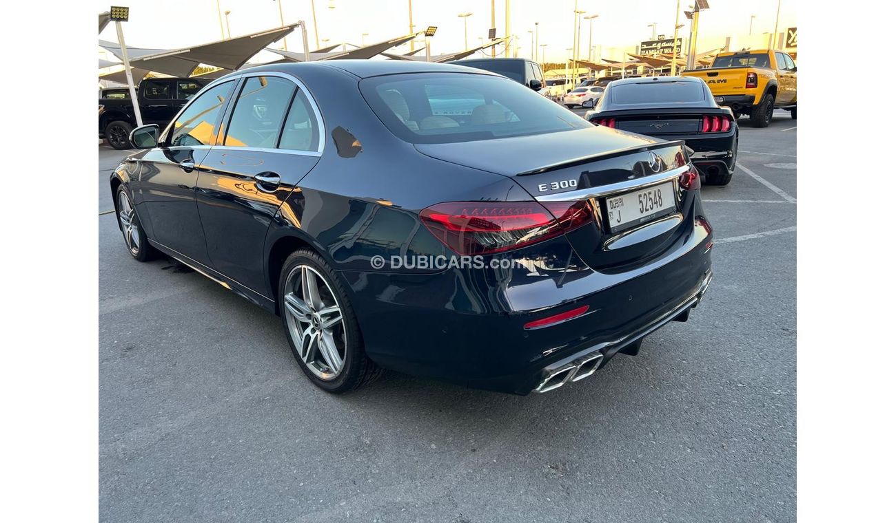 مرسيدس بنز E300 V4 2.0L