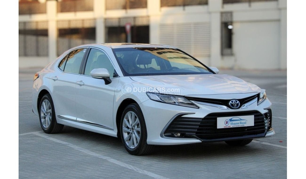 تويوتا كامري LHD 2.5L HYBRID MID OPTION FWD AT 2024MY