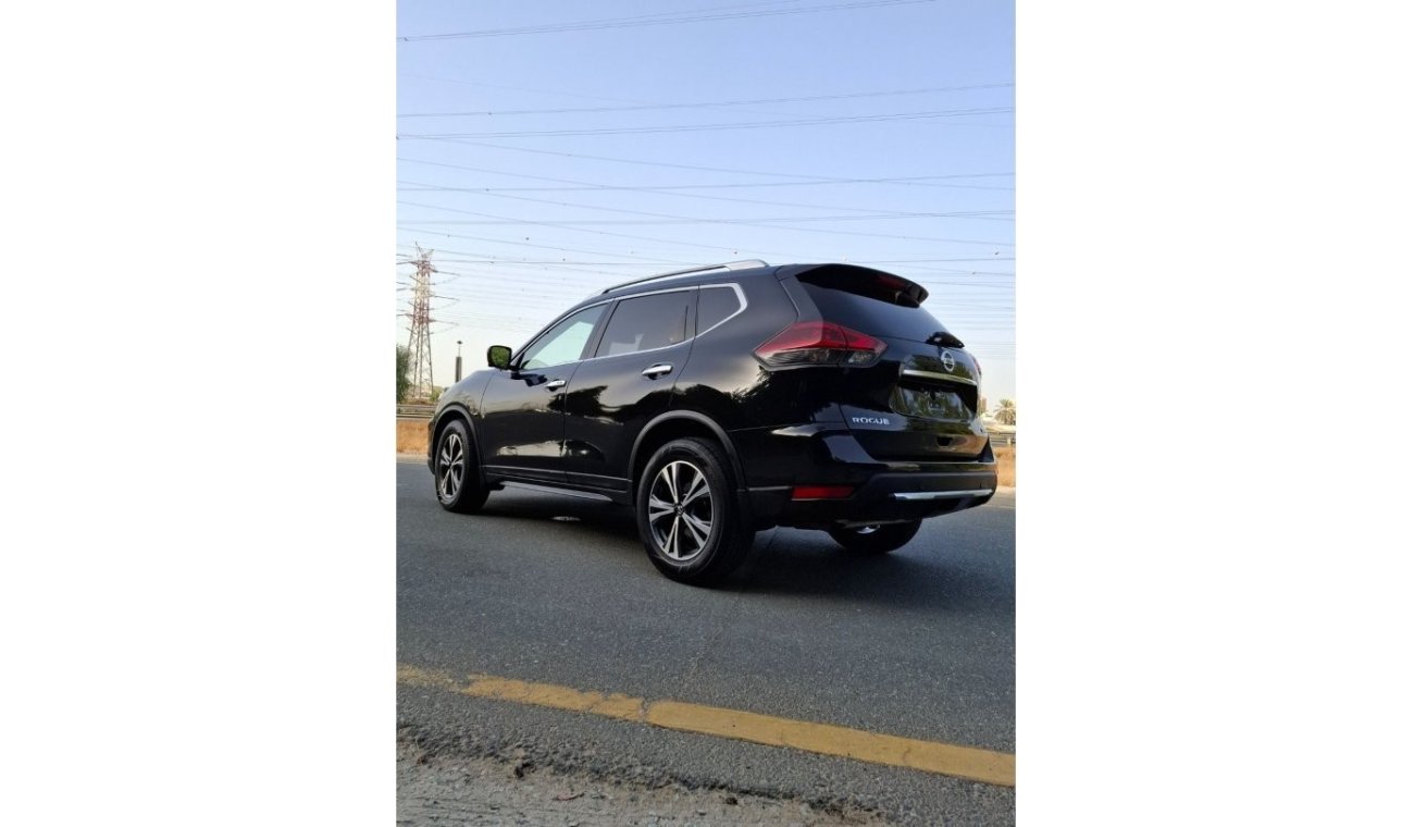 Nissan Rogue Nissan Rogue American