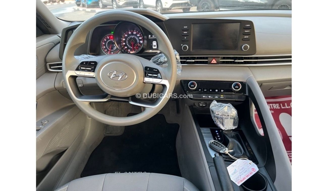 Hyundai Elantra 2022 PUSH START 2.0L SMART ENGINE USA IMPORTED - - - FOR UAE PASS AND FOR EXPORT AVAILABLE!!  FOR U