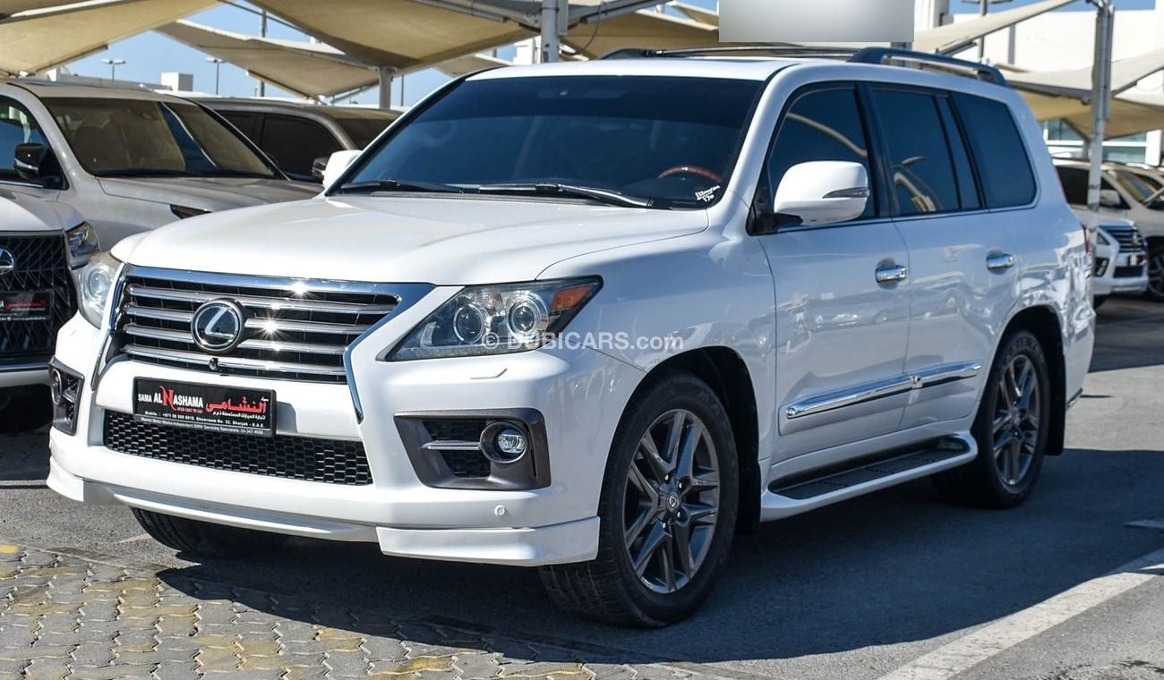 Lexus LX570 LEXUS 570 S MODEL 2015 GCC SPCEFECATION ONLY ONE OWNER FROM AGENCY