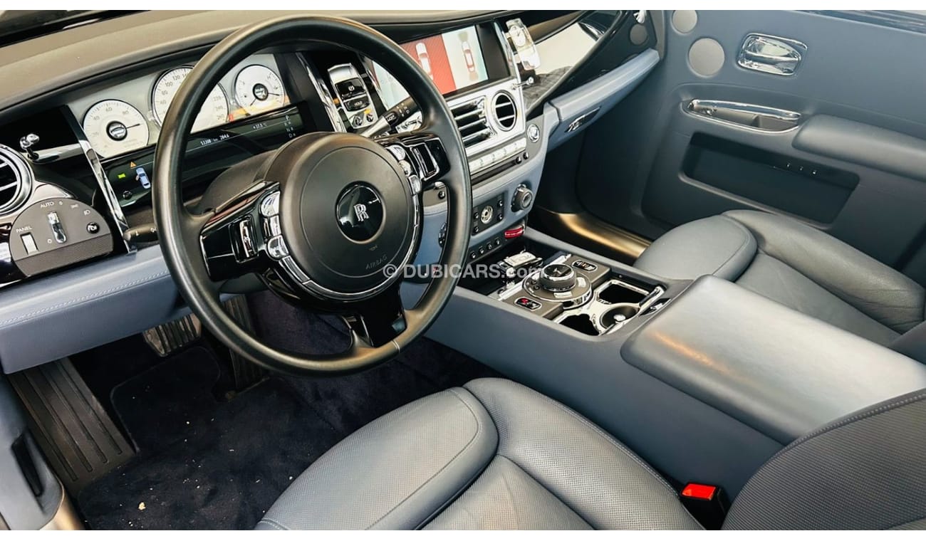 رولز رويس جوست Std FULL SERVICE HISTORY | LOW MILEAGE | ROLLS ROYCE GHOST | 2016 | GCC | WELL MAINTAINED