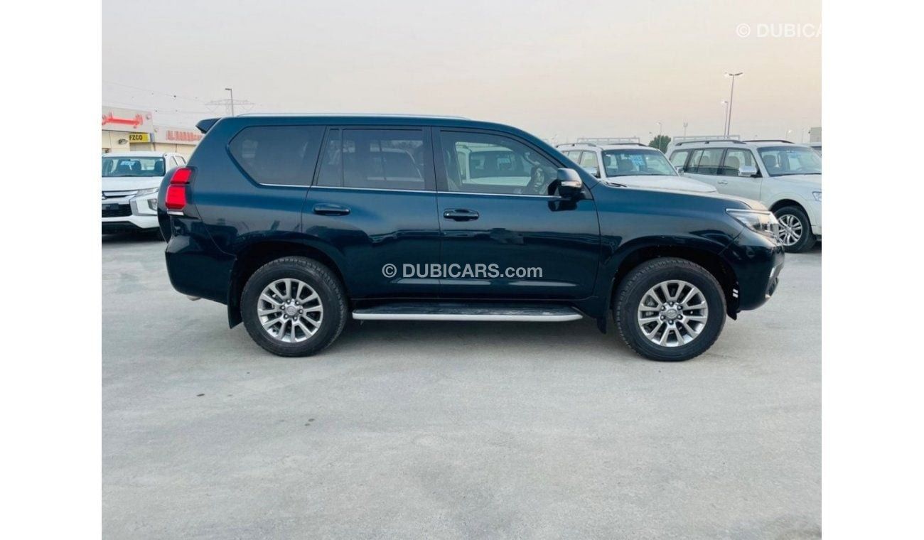 New VXR TOYOTA PRADO KAKADO 2022 for sale in Sharjah - 589495