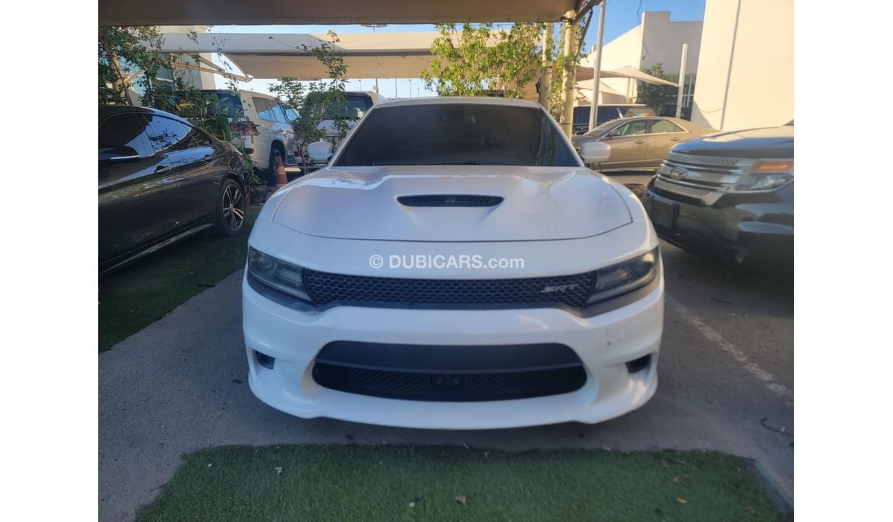 Dodge Charger SRT 392 6.4L (717 HP)