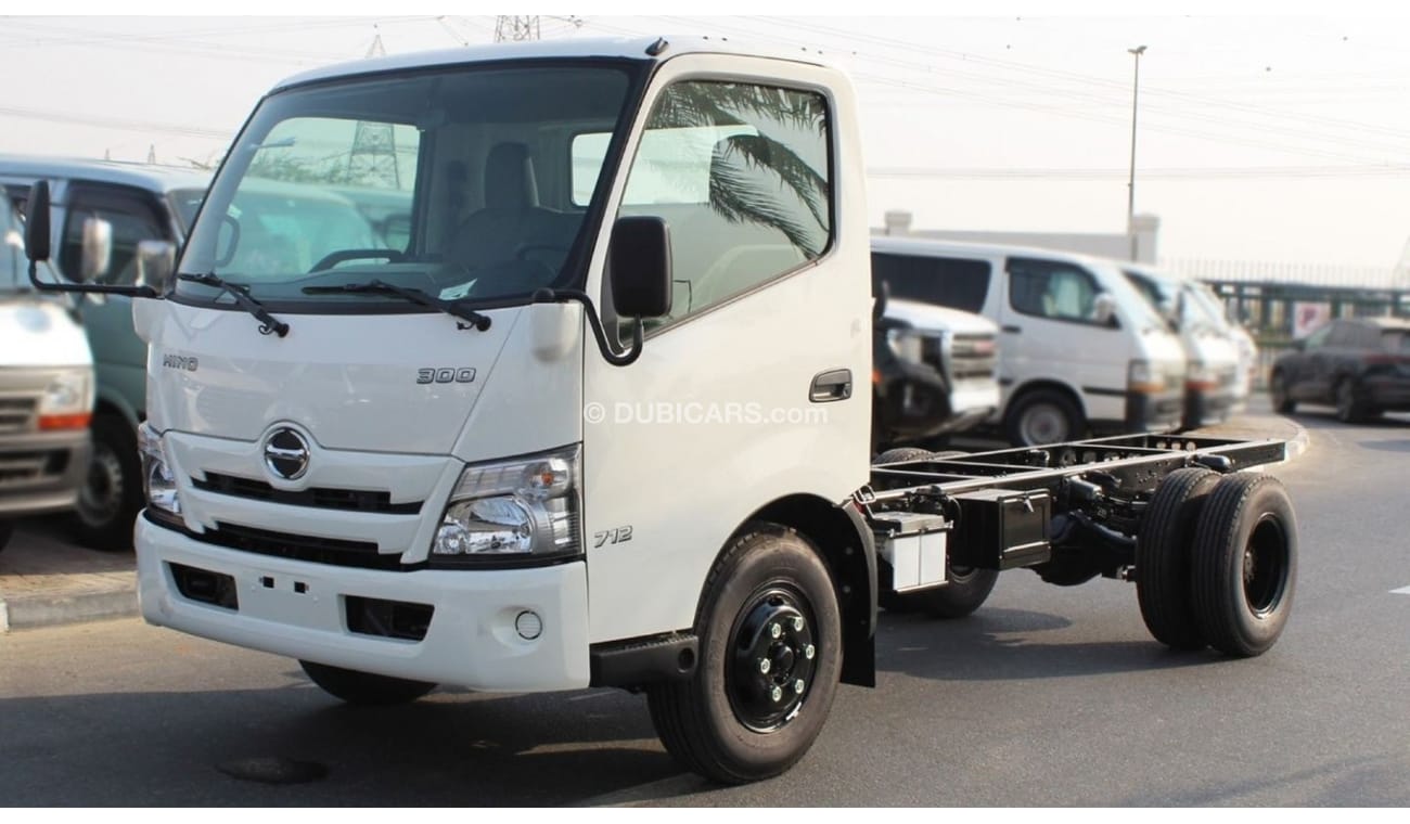 Hino 300 XZU 712 6.5 TON 300S Wide cab(EXPORT ONLY)