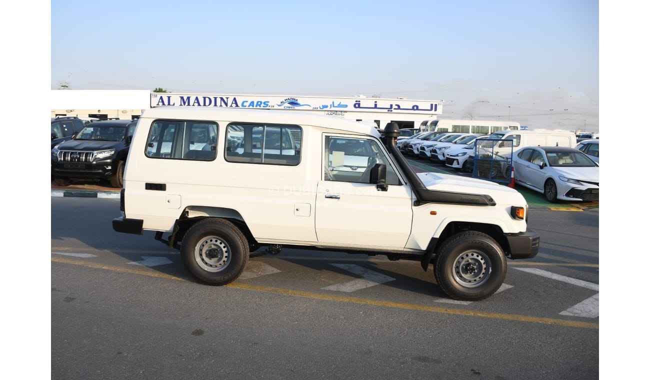 تويوتا لاند كروزر هارد توب 2024 Toyota Land Cruiser Hardtop 4.5L V8 Diesel MT