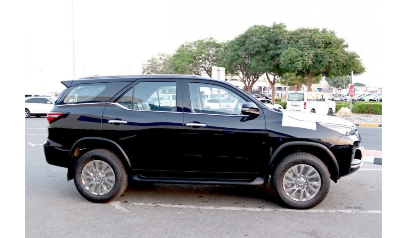 تويوتا فورتونر TOYOTA FORTUNER 2.8L DIESEL VX