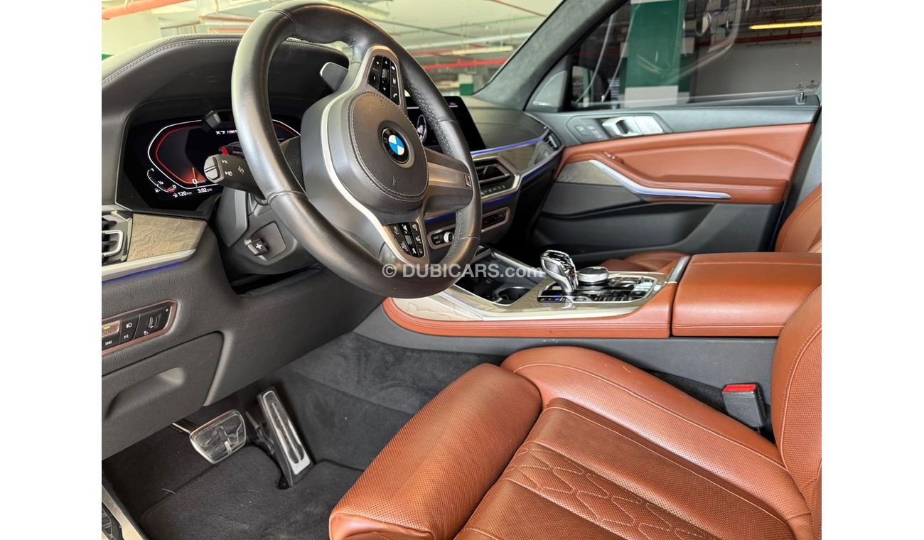 BMW X7 M50i 4.4L (530 HP)