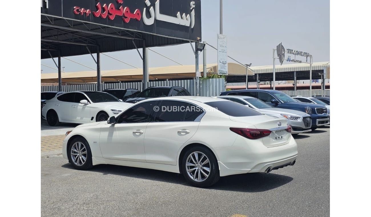 Infiniti Q50 Sport