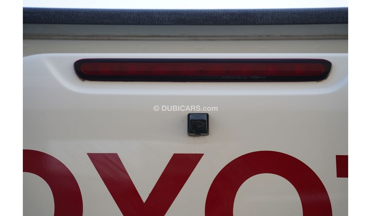 Toyota Hilux 2.7 MODEL 2021 PETROL HIGH OPTION FOR EXPORT ONLY