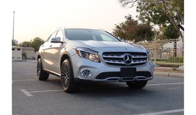 Mercedes-Benz GLA 250 Std 2.0L (208 HP)