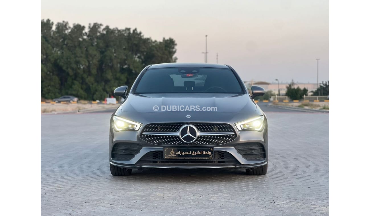 Mercedes-Benz CLA 250 Premium + 2.0L