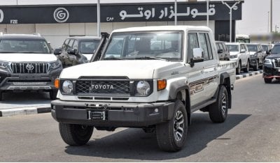 تويوتا لاند كروزر بيك آب 4.0l - AT - Fog Lamp - Winch - Alloy Wheel - Snorkel - Leather Seats - Central Lock - Power Window