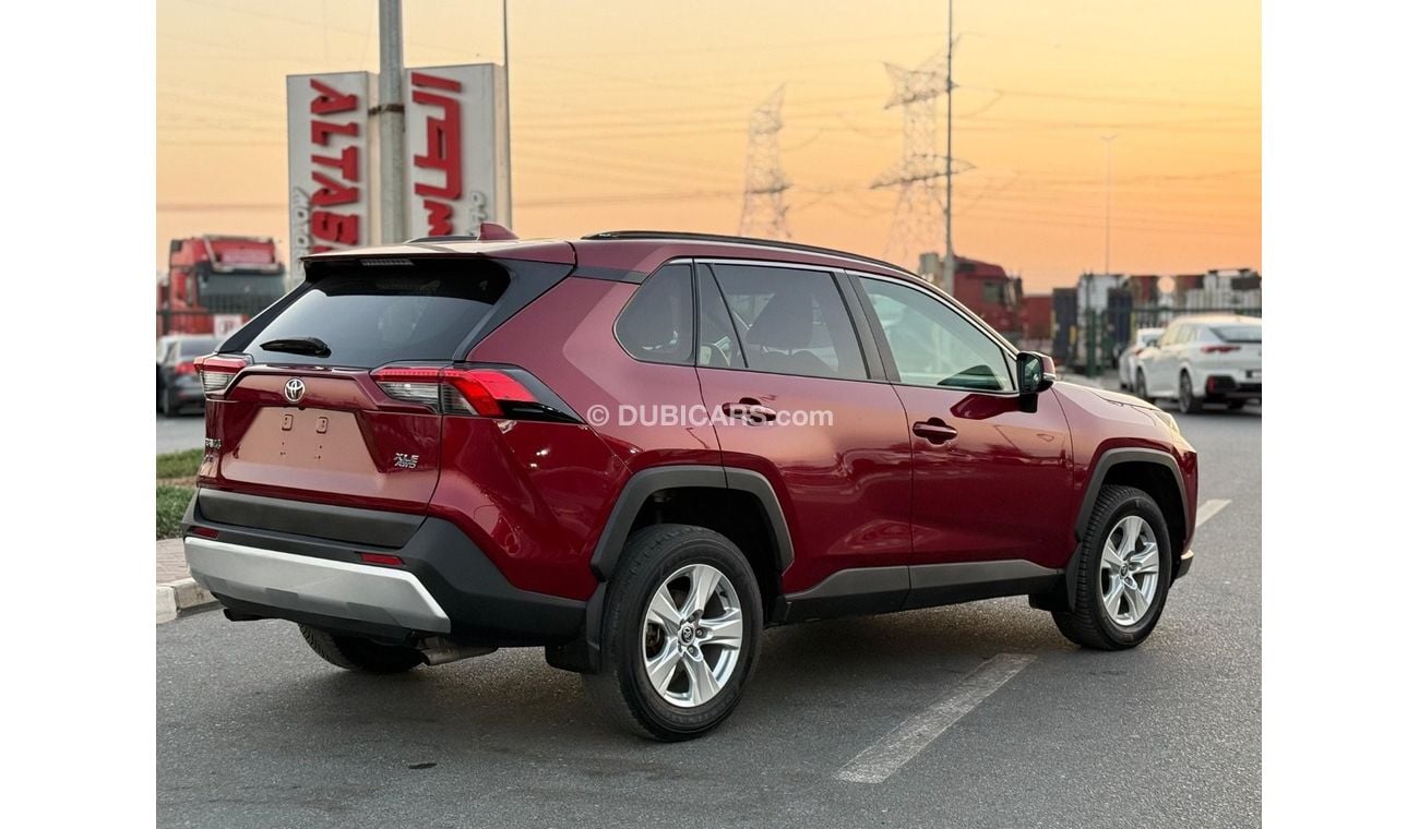 تويوتا راف ٤ TOYOTA RAV4 XLE Full Option