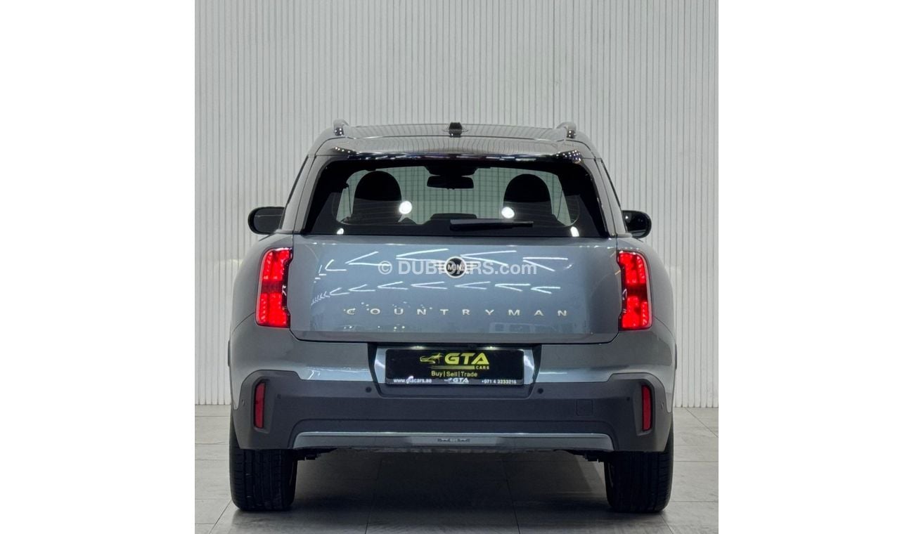 ميني كنتريمان Std 2024 MINI Countryman C, Feb 2027 MINI Warranty + Service Pack, Low Kms, GCC