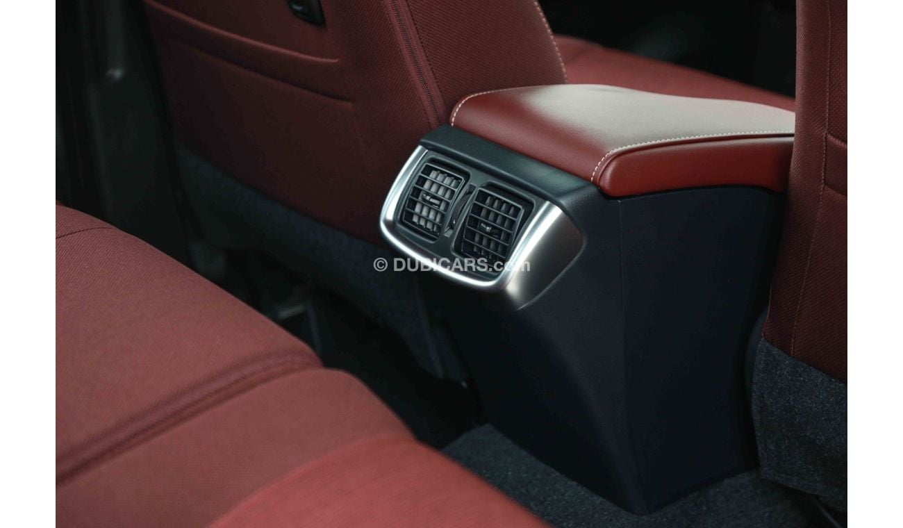 تويوتا هيلوكس 2025 TOYOTA HILUX GLXS 2.7 - SUPER WHITE inside MAROON | Export Only