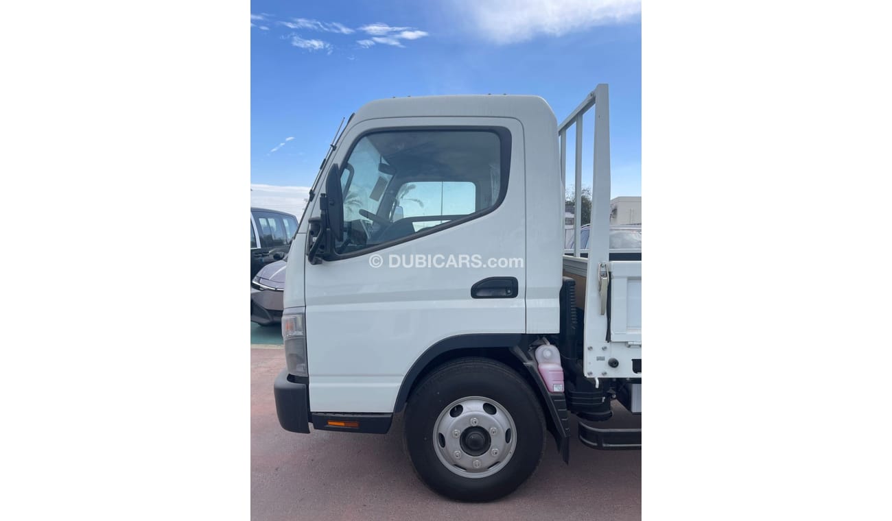 Mitsubishi Canter 4 TON // WITH CARGO BOODY // model 2024